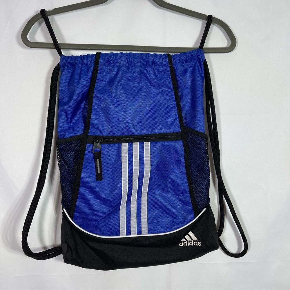 Adidas Cinch Bag, In excellent condition!